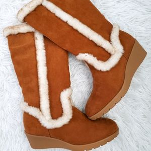 Girl's Sugar Brand Brown Faux Fur Tall Boots sz 4